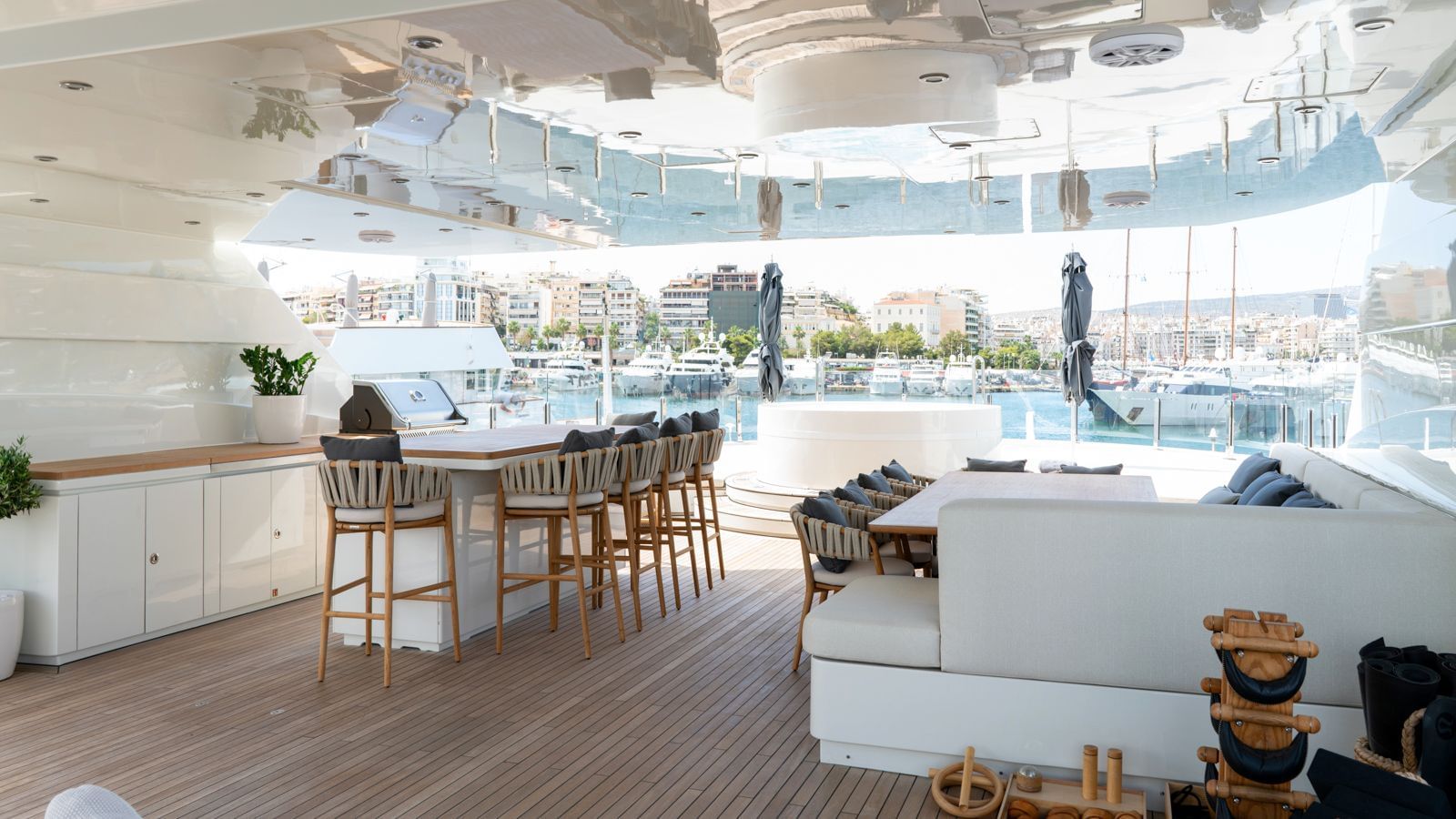 M/Y ZIA Weekly yacht Charter Cannes