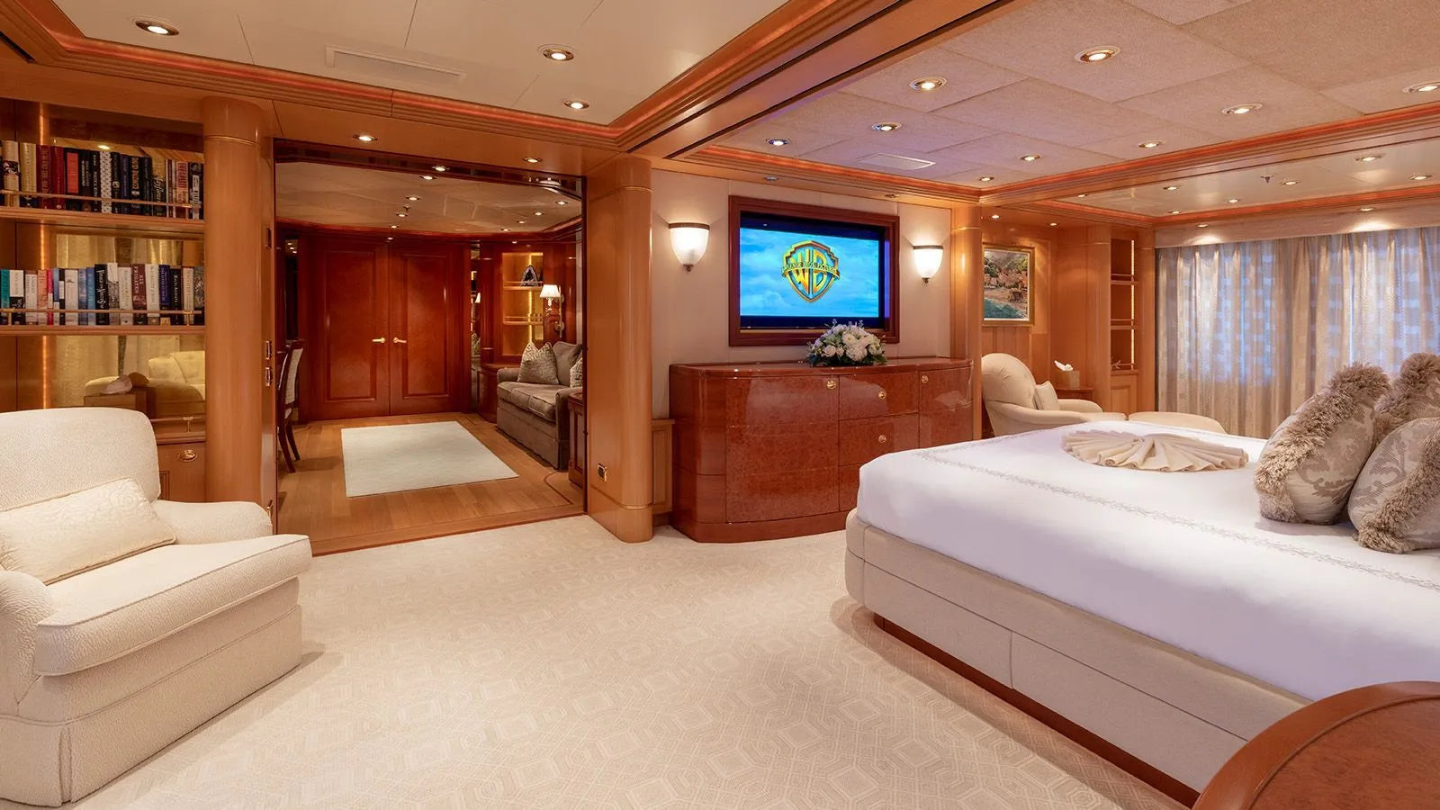 yacht charter cost Cannes