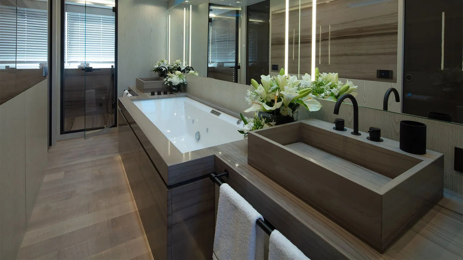 Boat charter Cannes France