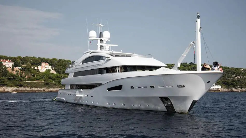BEATRIX yacht Charter Cannes