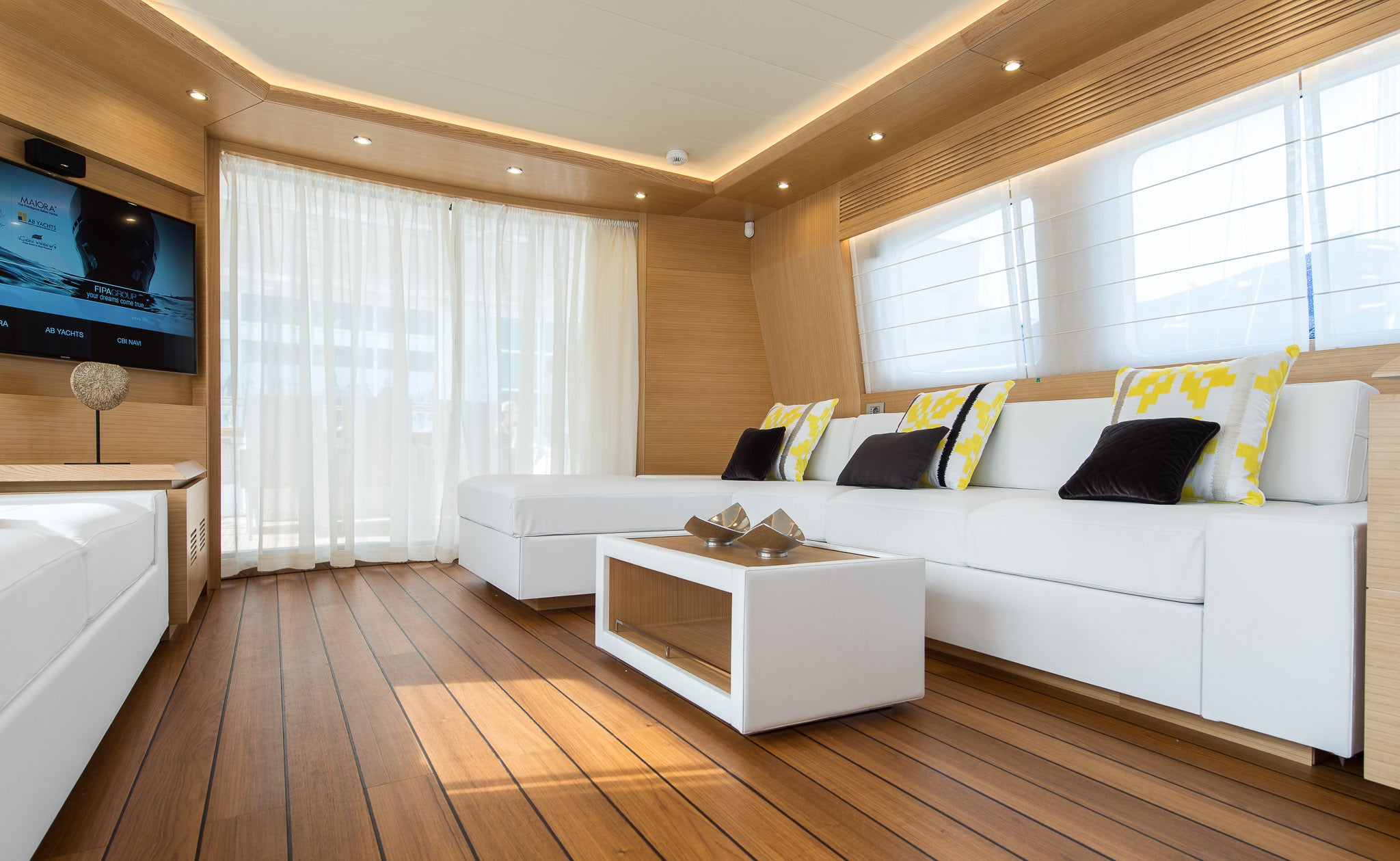 party yacht Charter Monaco