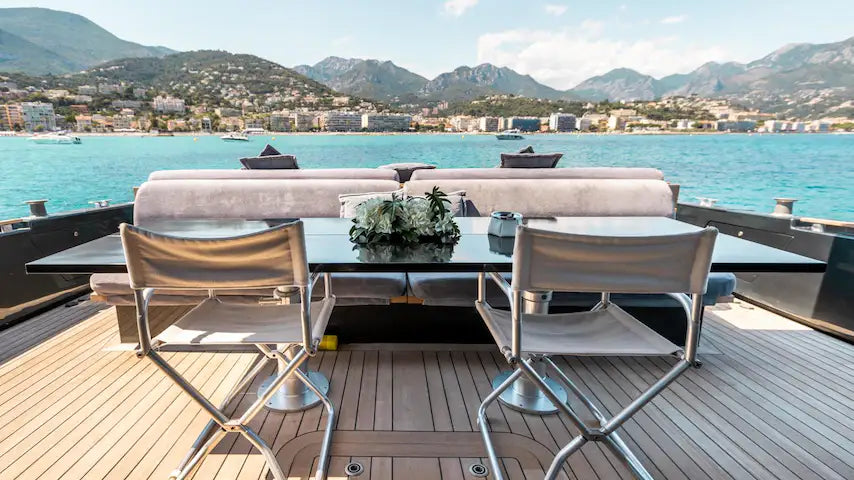 Luxury Yacht Charter St Tropez France