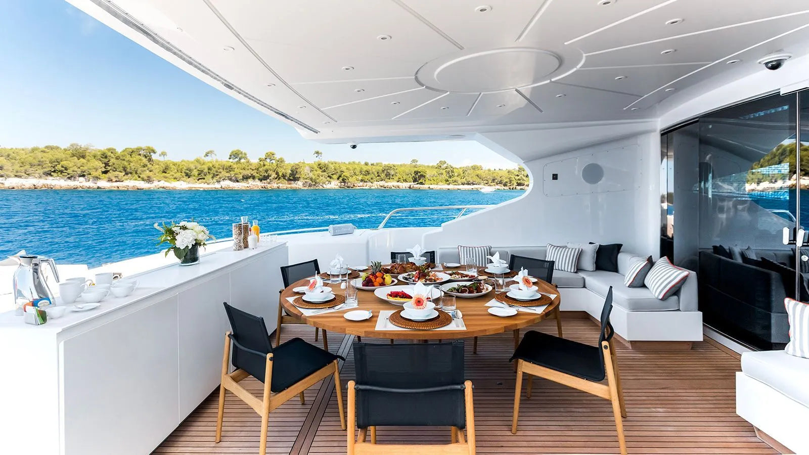 affordable yacht Charter Cannes