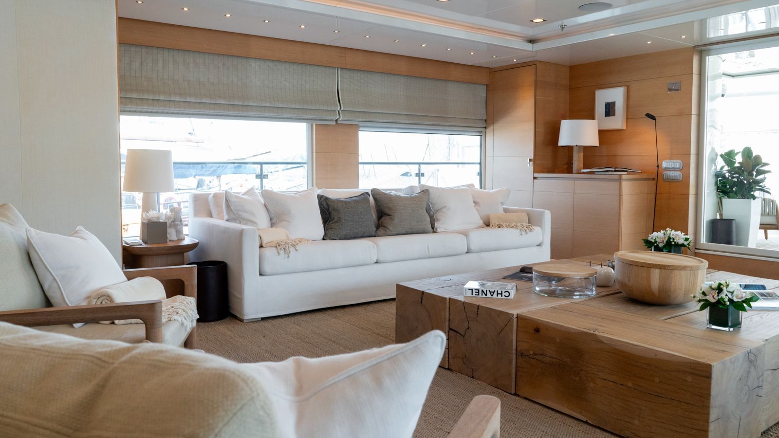 M/Y ZIA Term yacht Charter Cannes