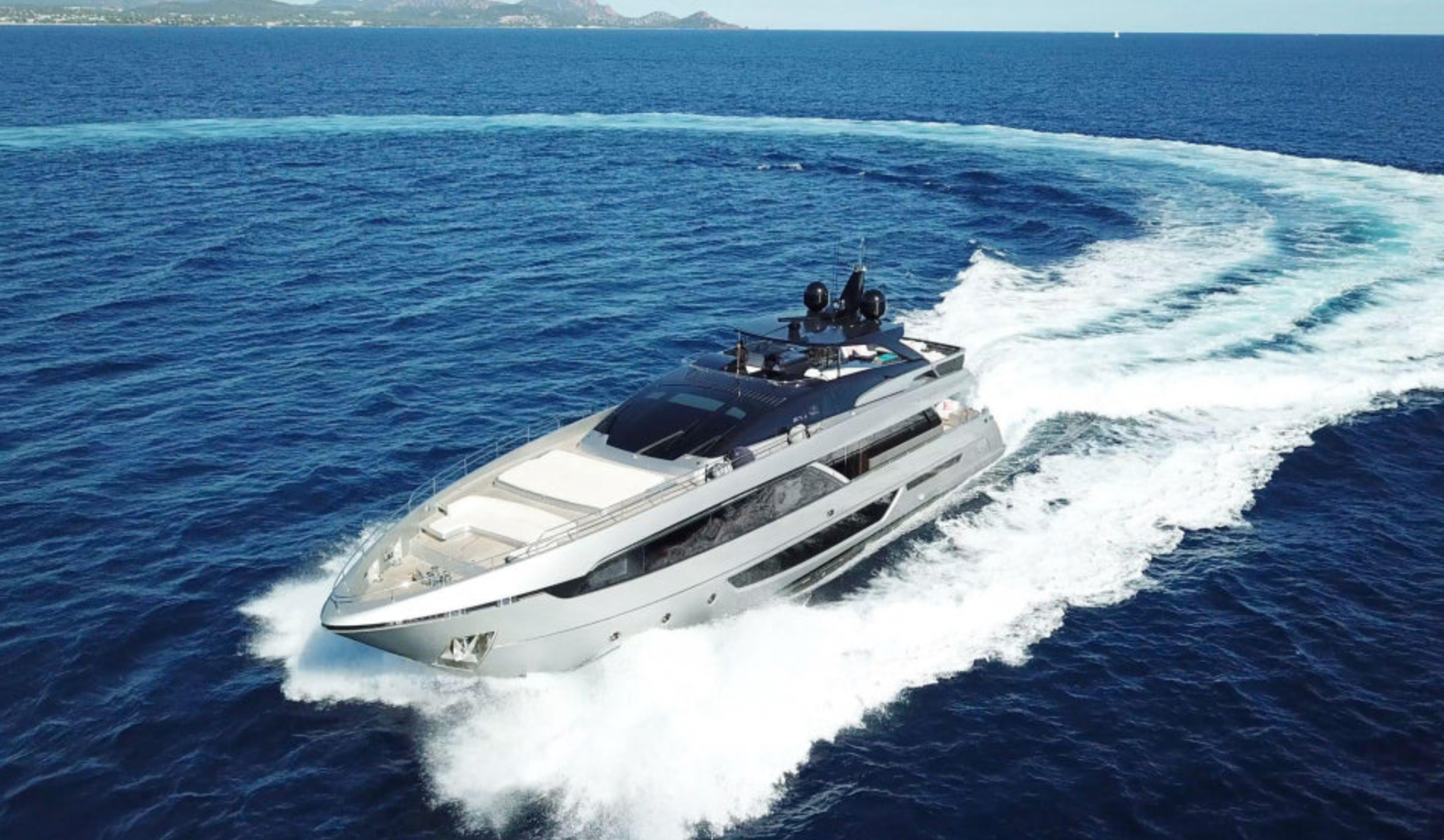 party yacht Charter Cannes