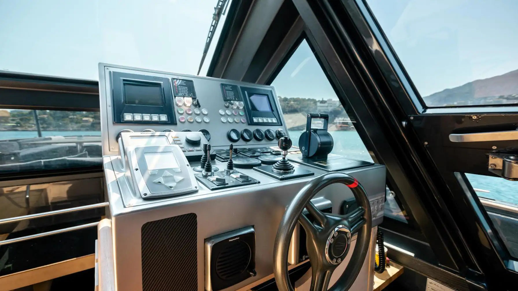yacht and jet ski charter St Tropez France