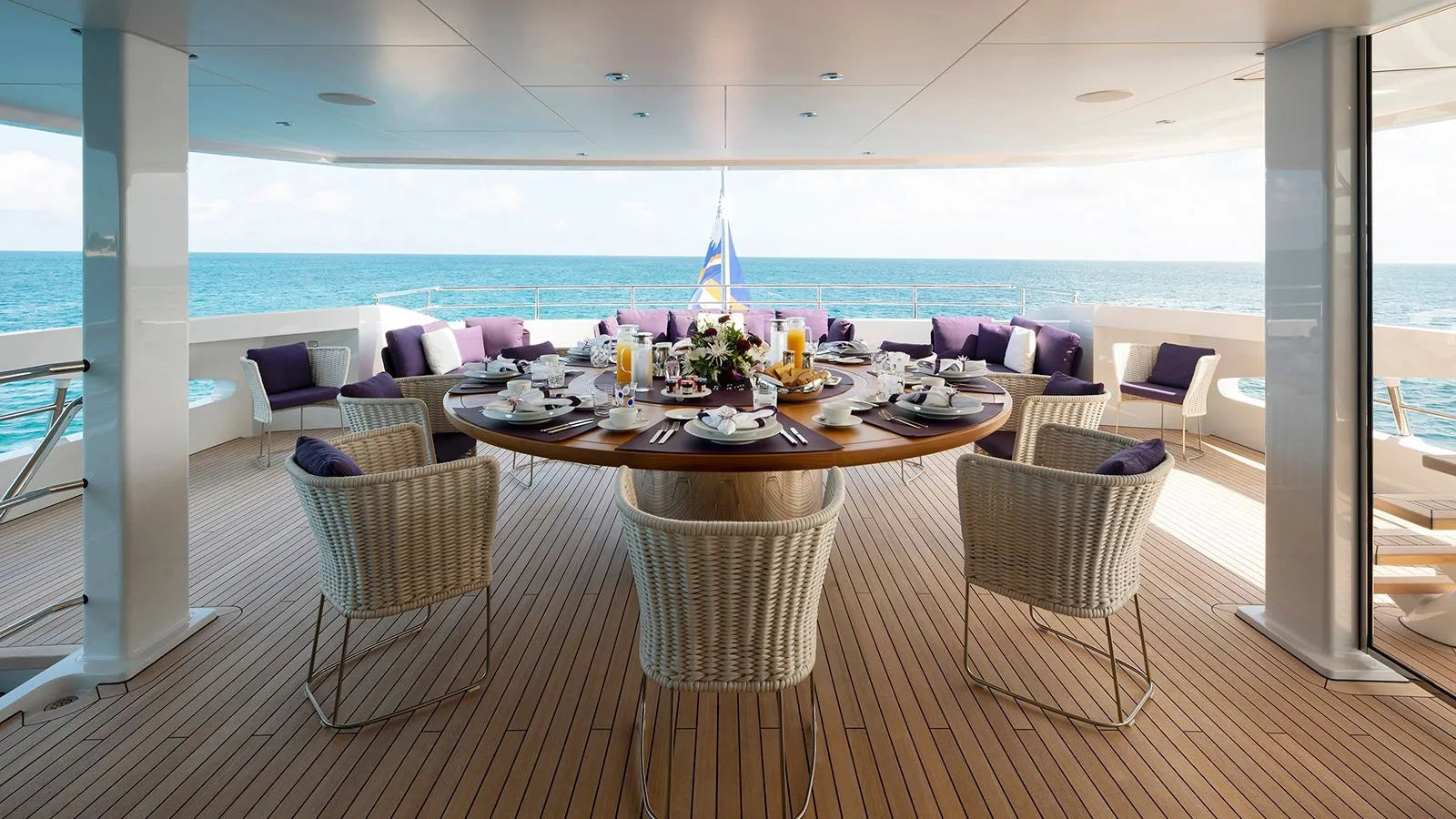 party yacht charter Cannes