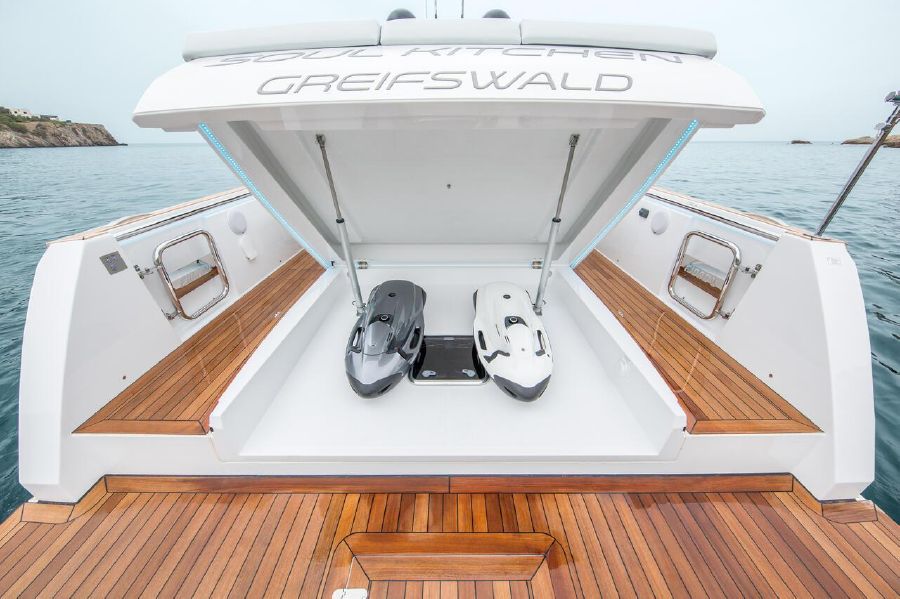 Saint Tropez Yacht Charters