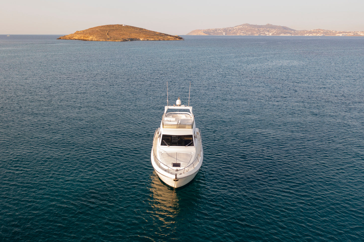 FERRETTI yacht charter Mykonos Greece with crew