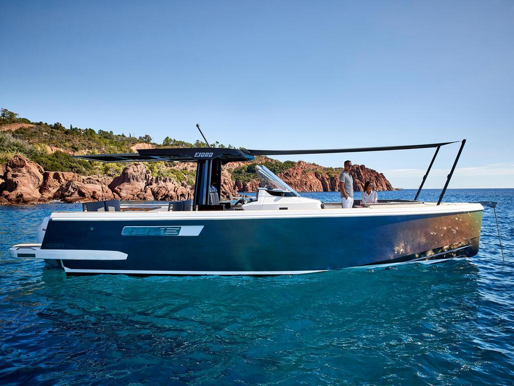 yacht charter Mykonos Greece