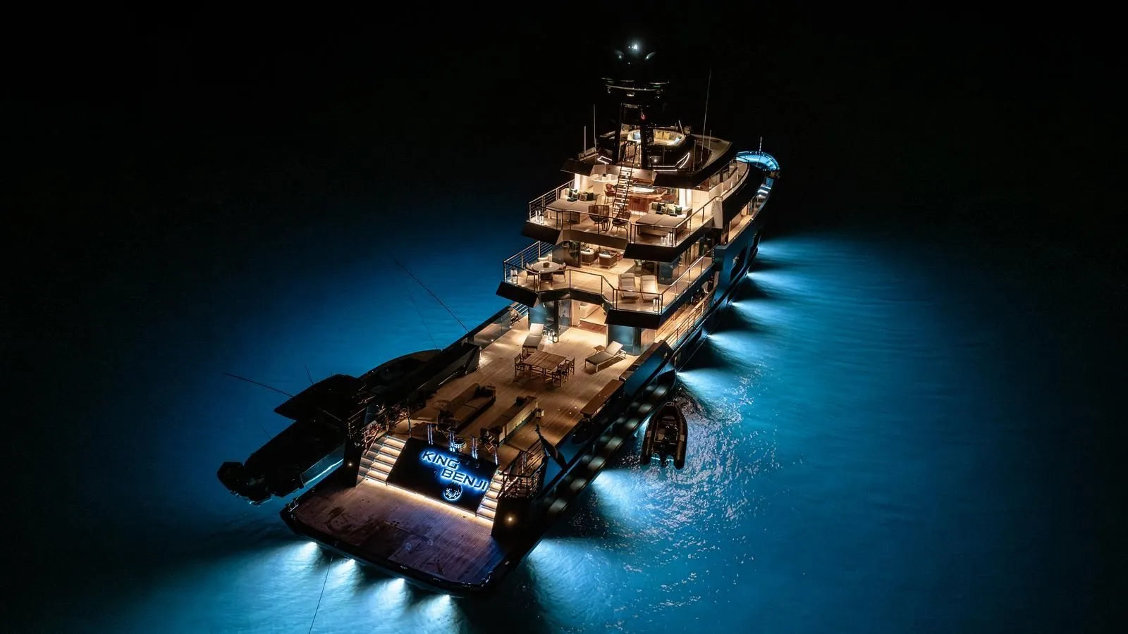 KING BENJI Luxurious yacht charter French Riviera