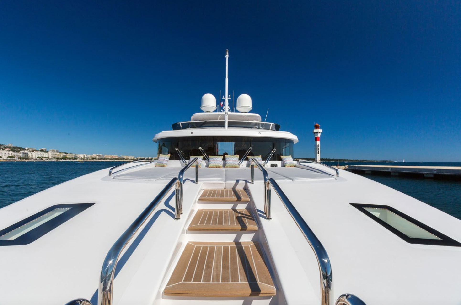 GALA Yacht Charter Holiday Cannes France