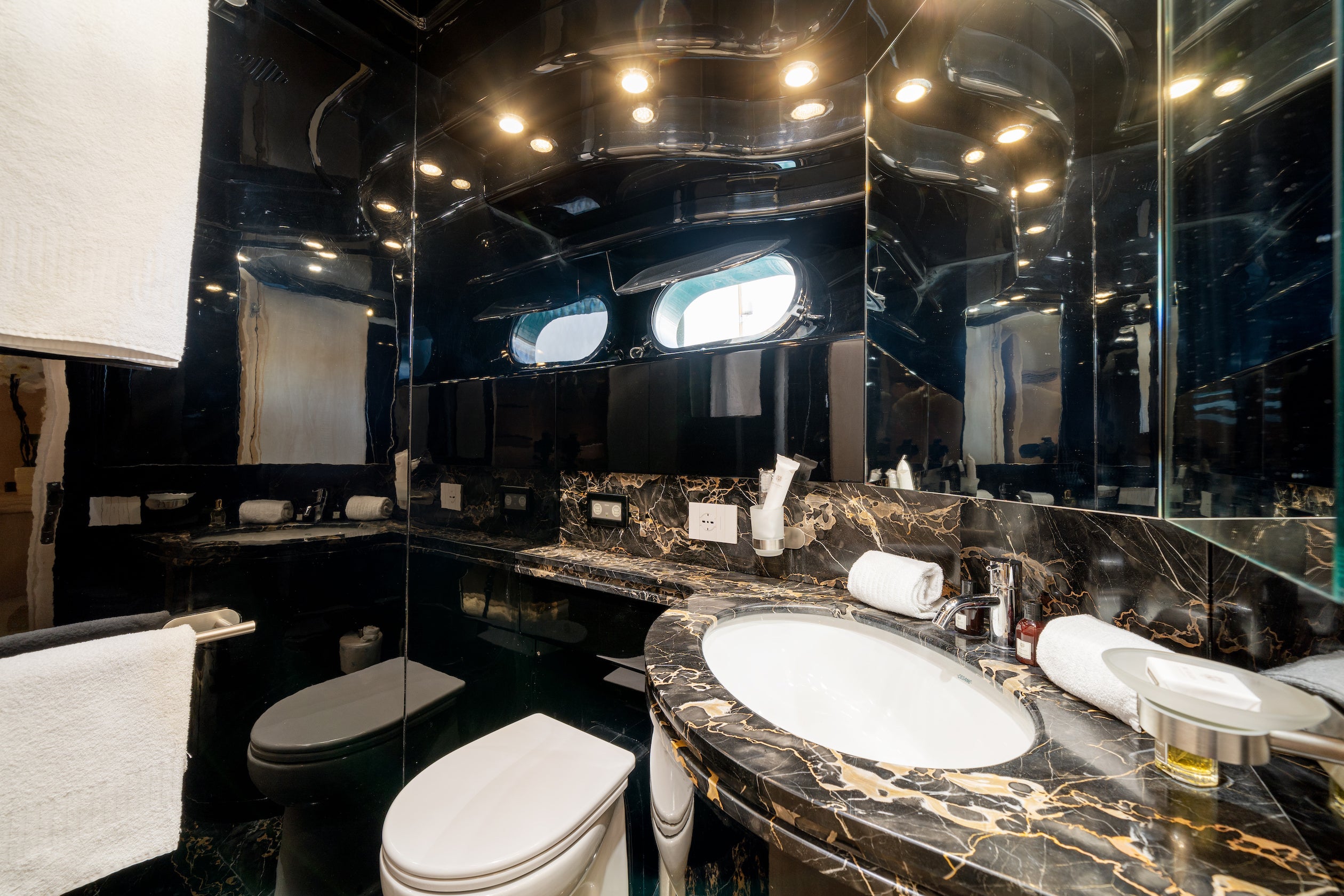 luxury yacht holiday Italian Riviera