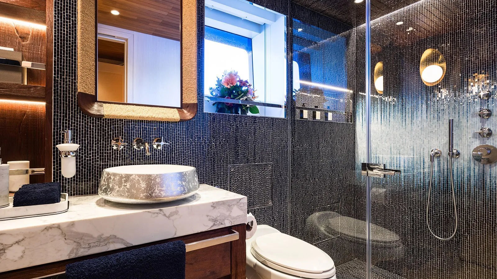 KING BENJI Luxury Yacht Charter Holiday French Riviera