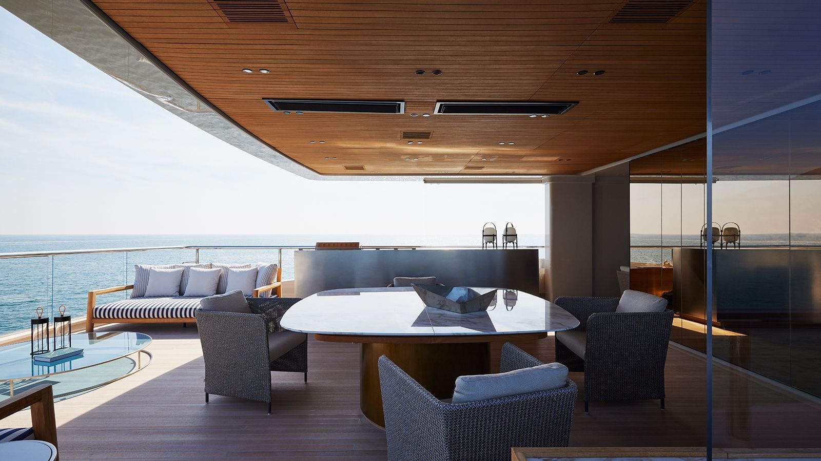 M/Y LA LA LAND Yacht Charter Holiday Cannes France