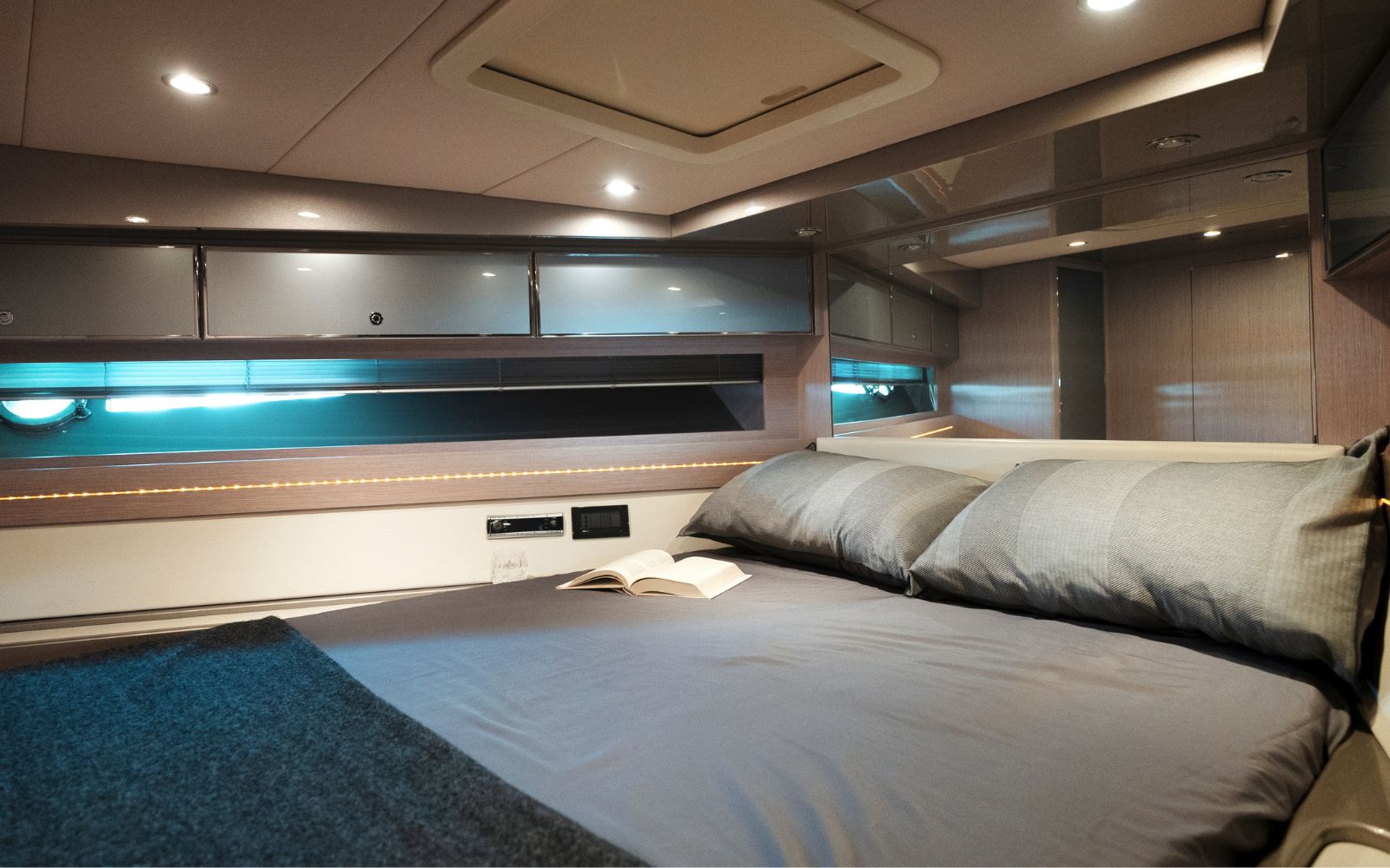 Super yacht charter Amalfi coast