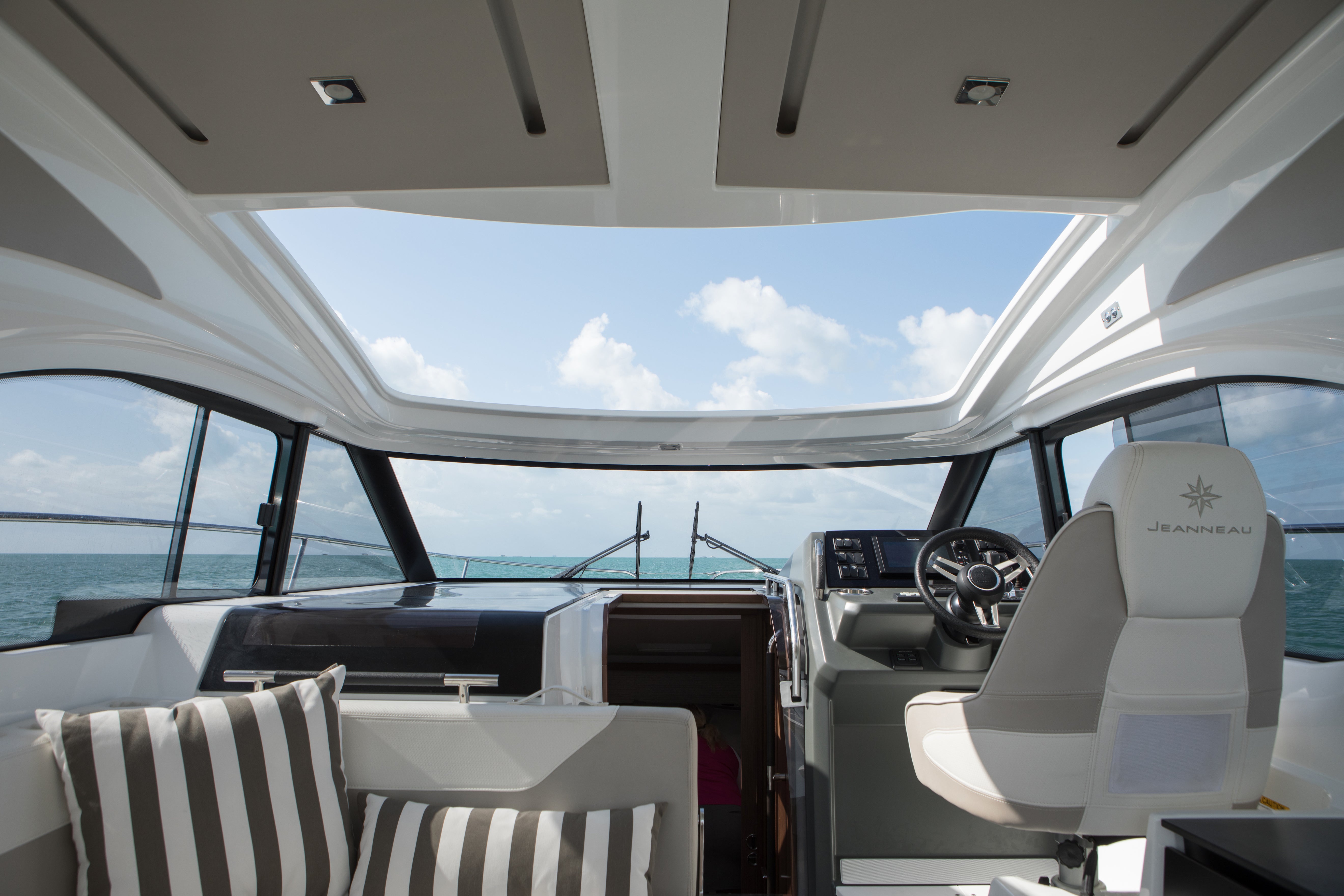 Private Yacht Charter Antibes