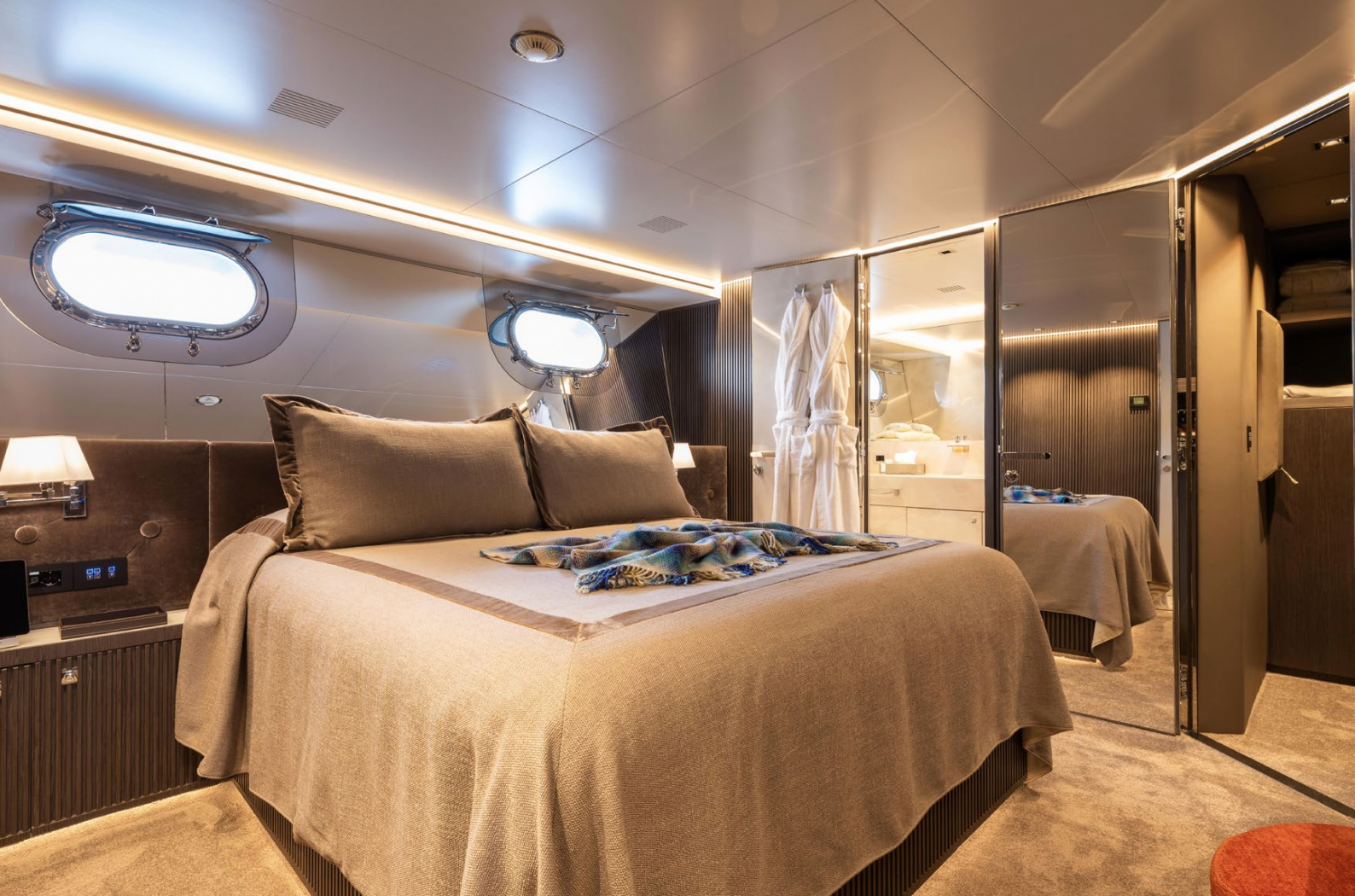 cloud atlas affordable yacht Charter Cannes