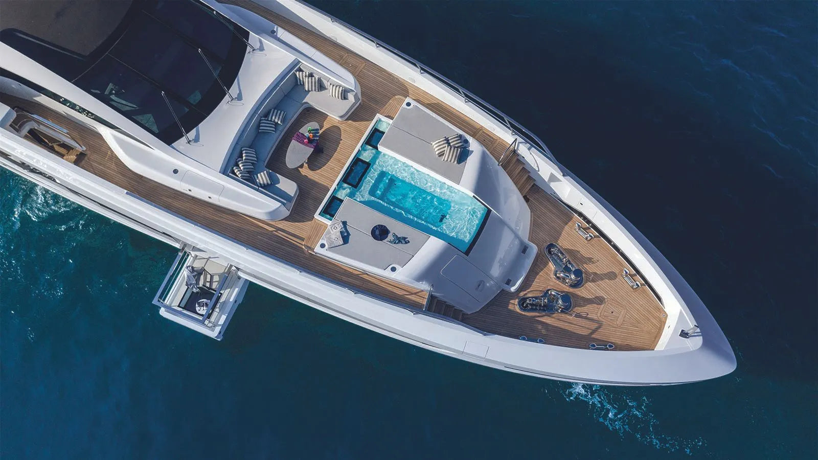 yacht charter cost Cannes