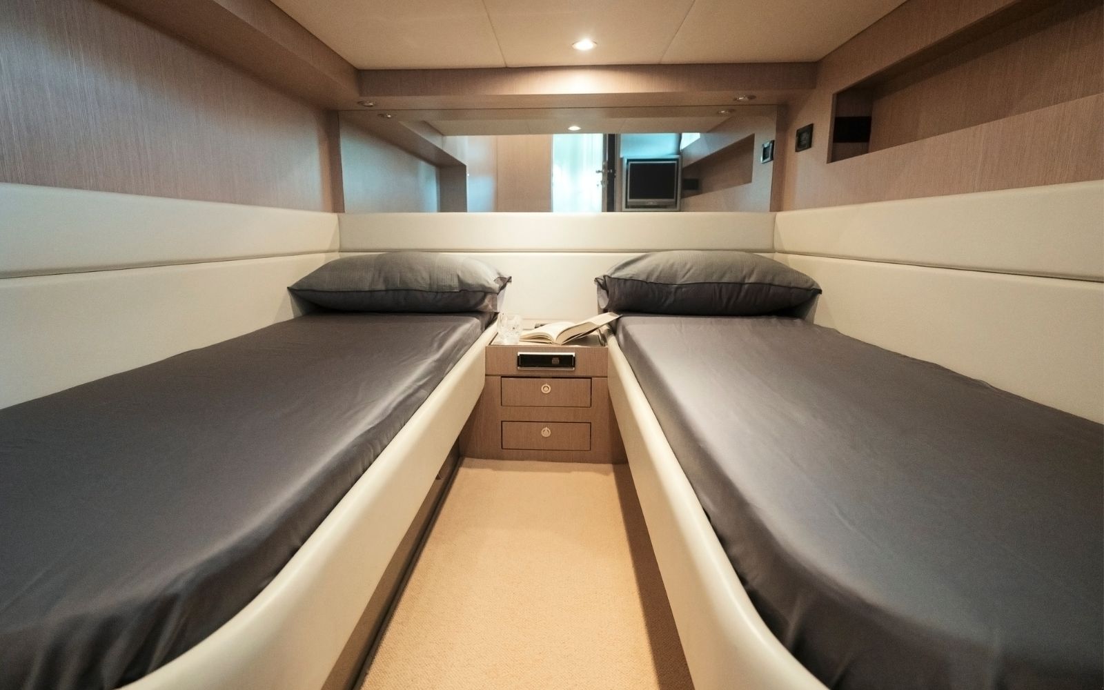 Super yacht charter Amalfi coast