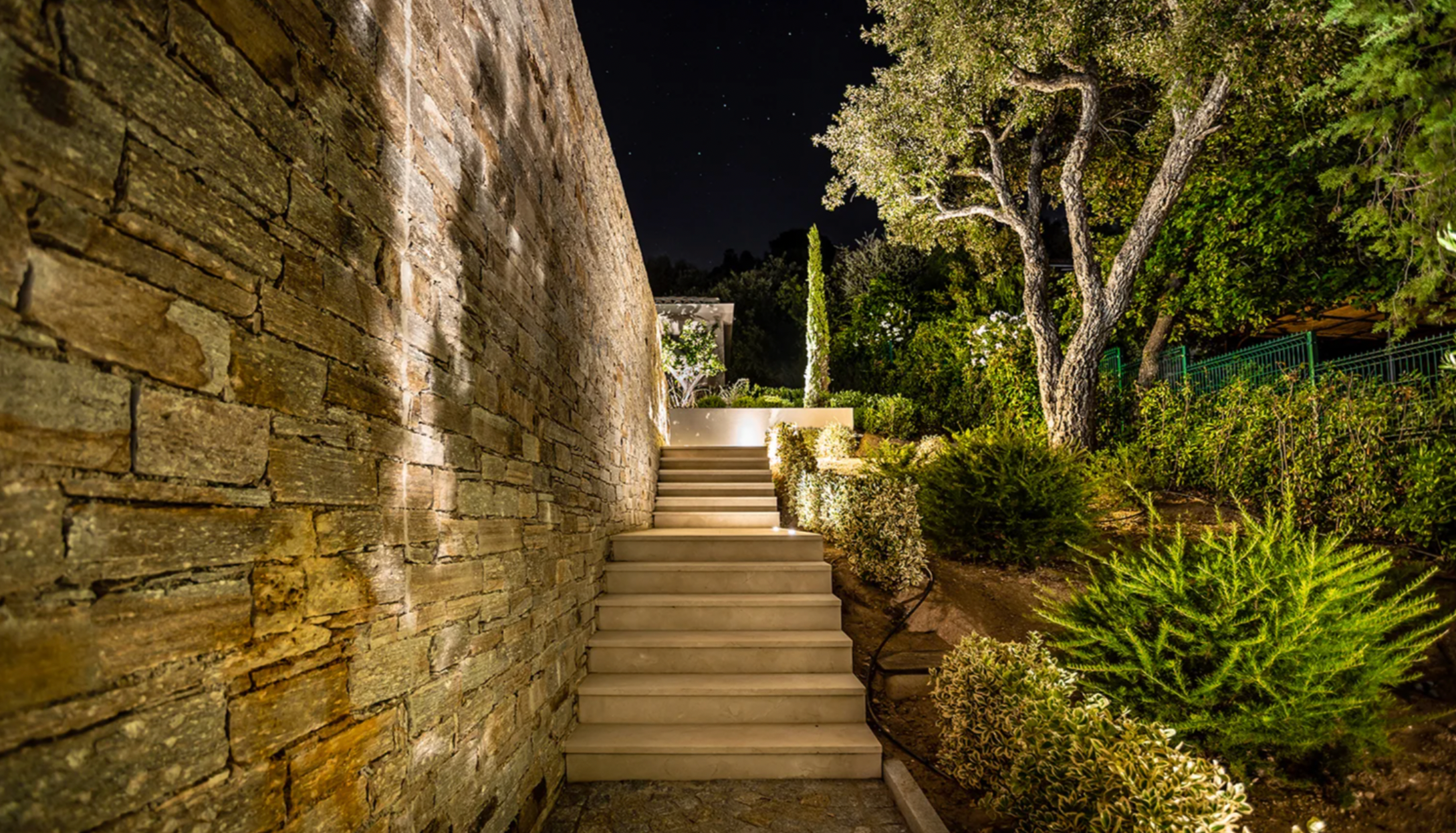 Luxury Villa Rental In St Tropez