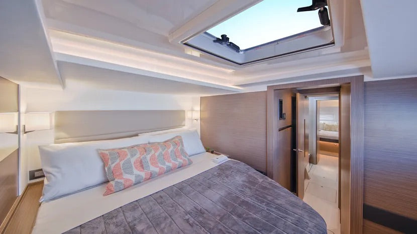 private yacht charter Cannes