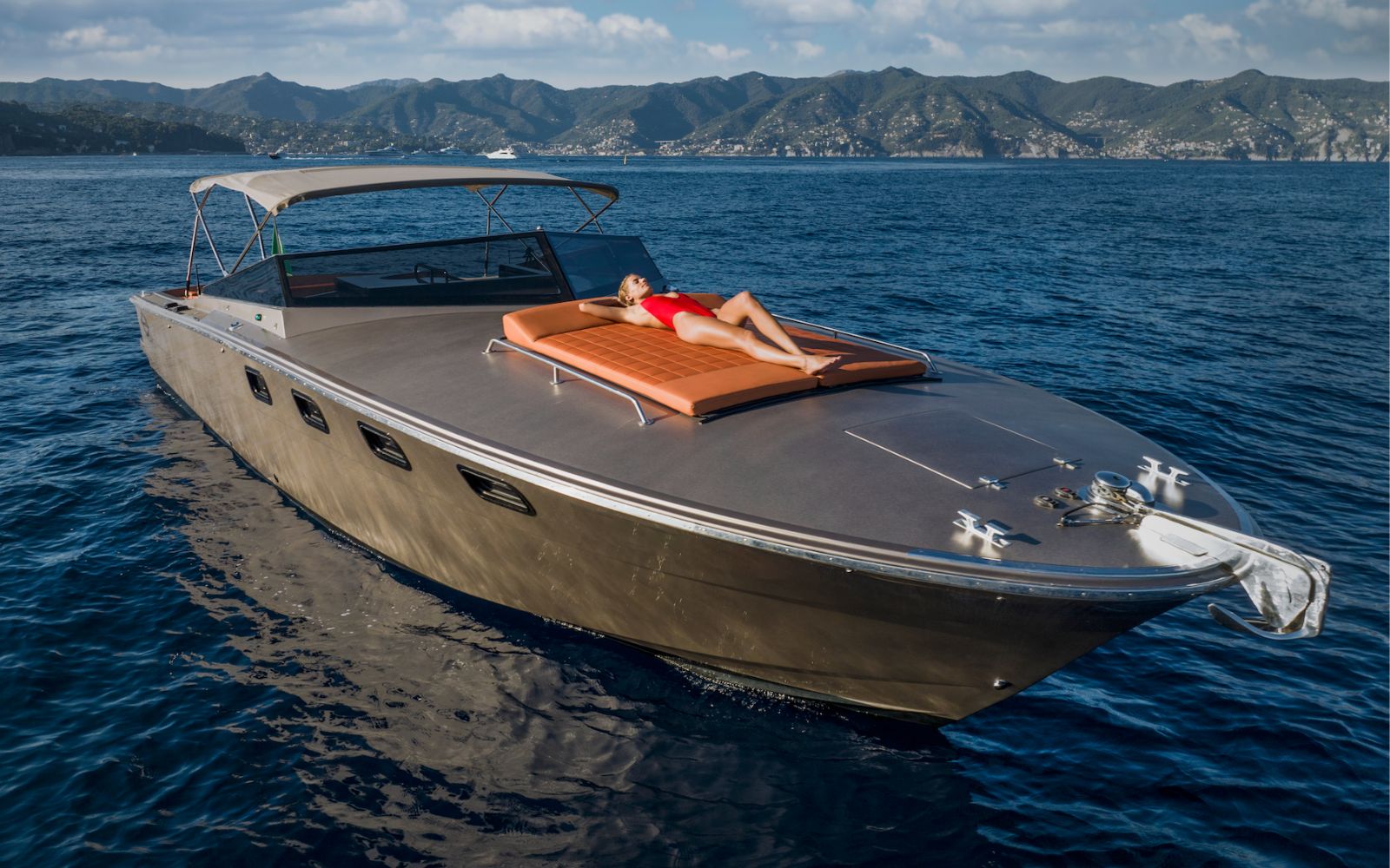 luxury yacht Charter Naples, Italy