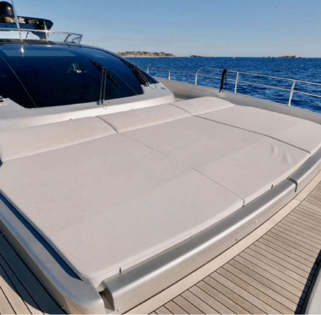 yacht charter cost Cannes