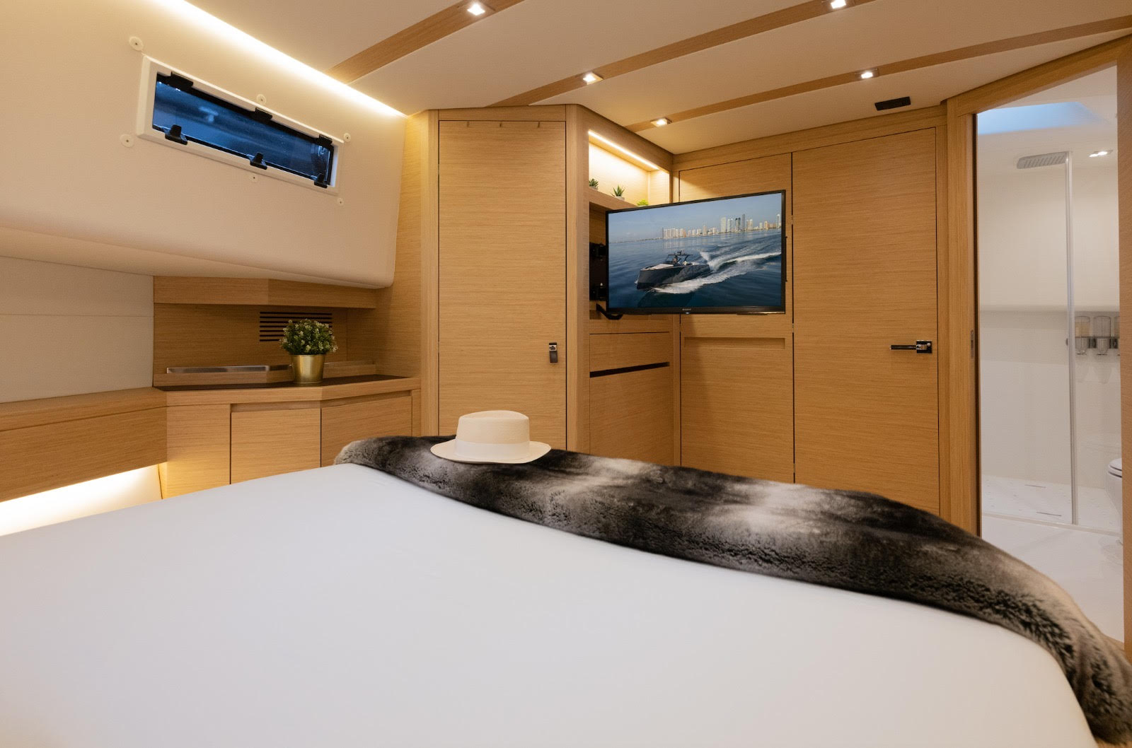 private yacht charter Cannes France