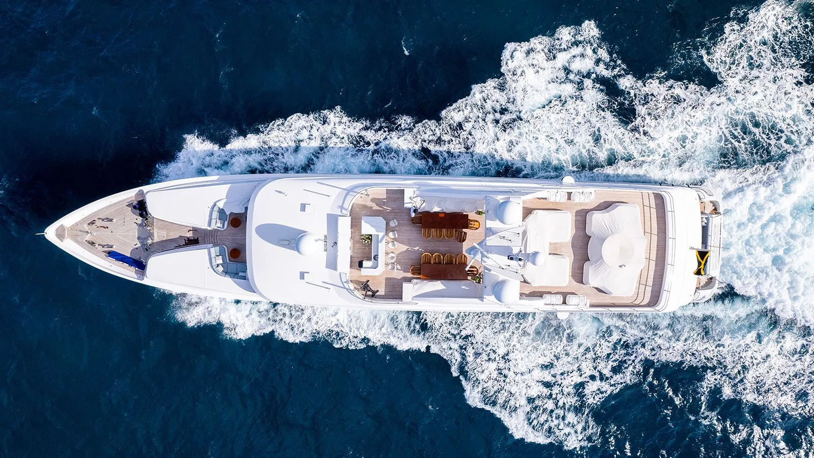 Oceanos Weekly yacht Charter Cannes