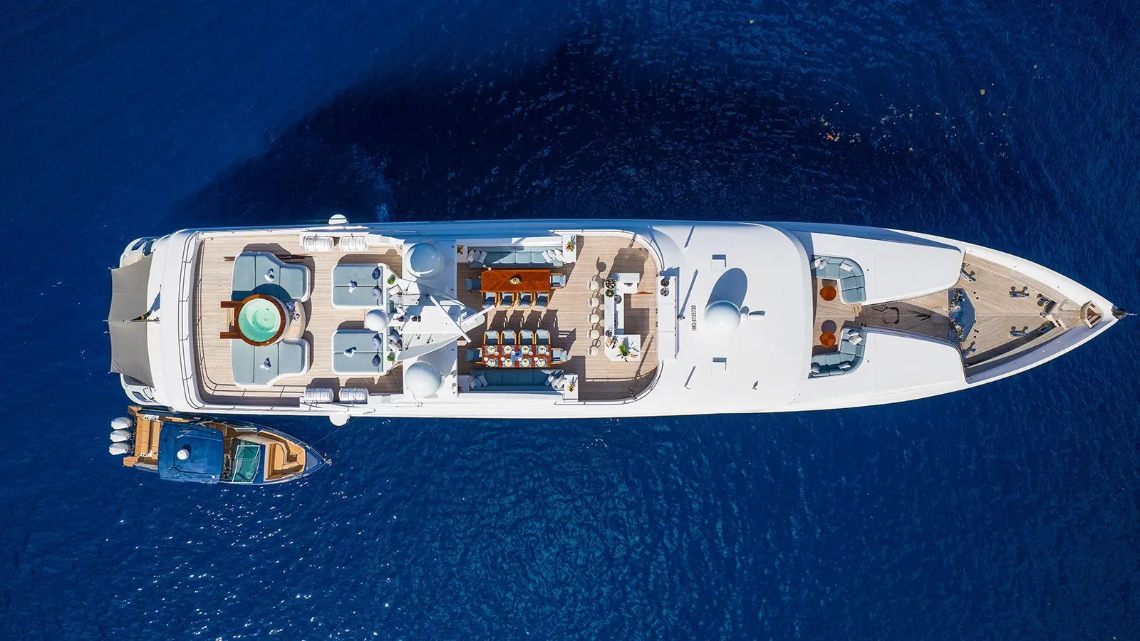 Oceanos yacht Charter Cannes