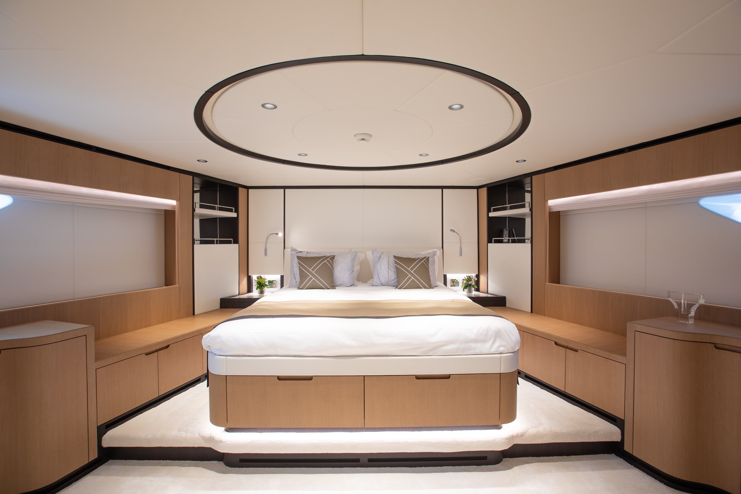 weekend yacht charter French Riviera