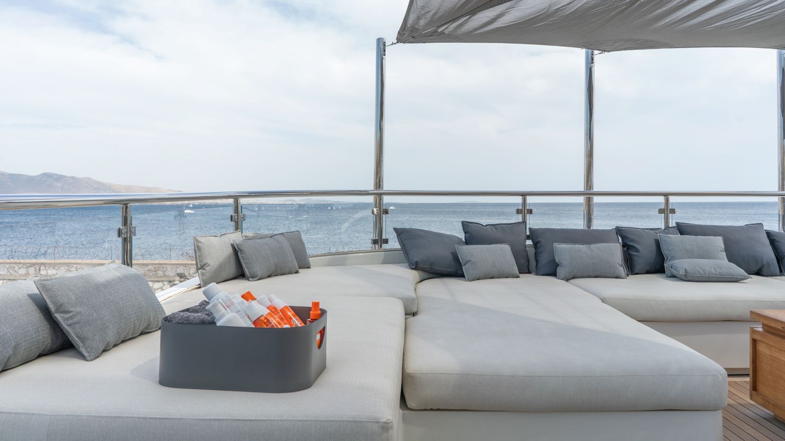 M/Y ZIA affordable yacht Charter Cannes