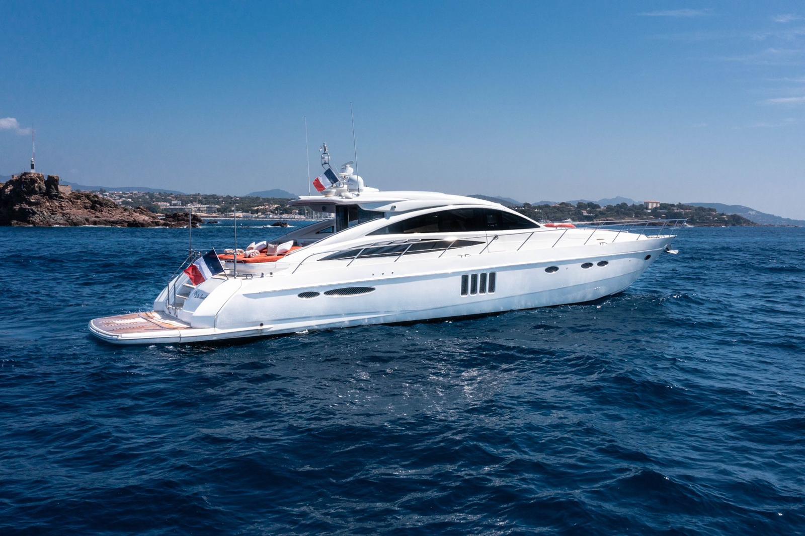 Yacht Charter Holiday In Cannes