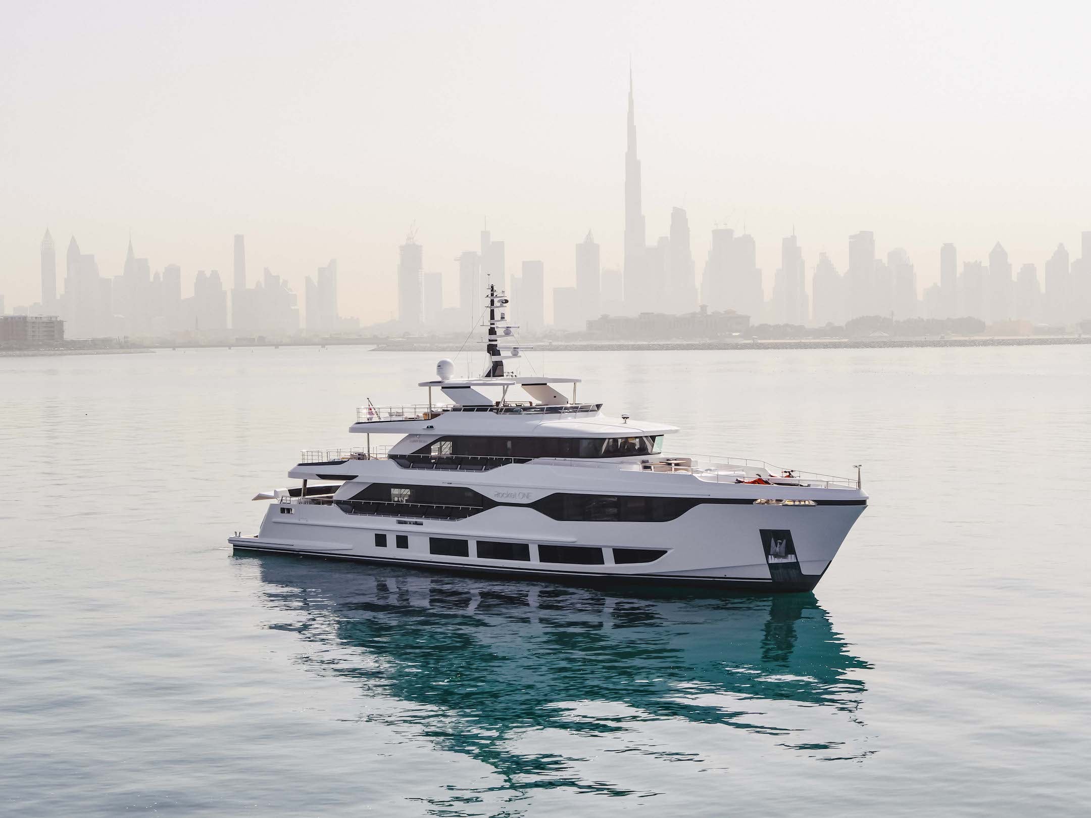 Party Yacht Charter Beaulieu sur Mer