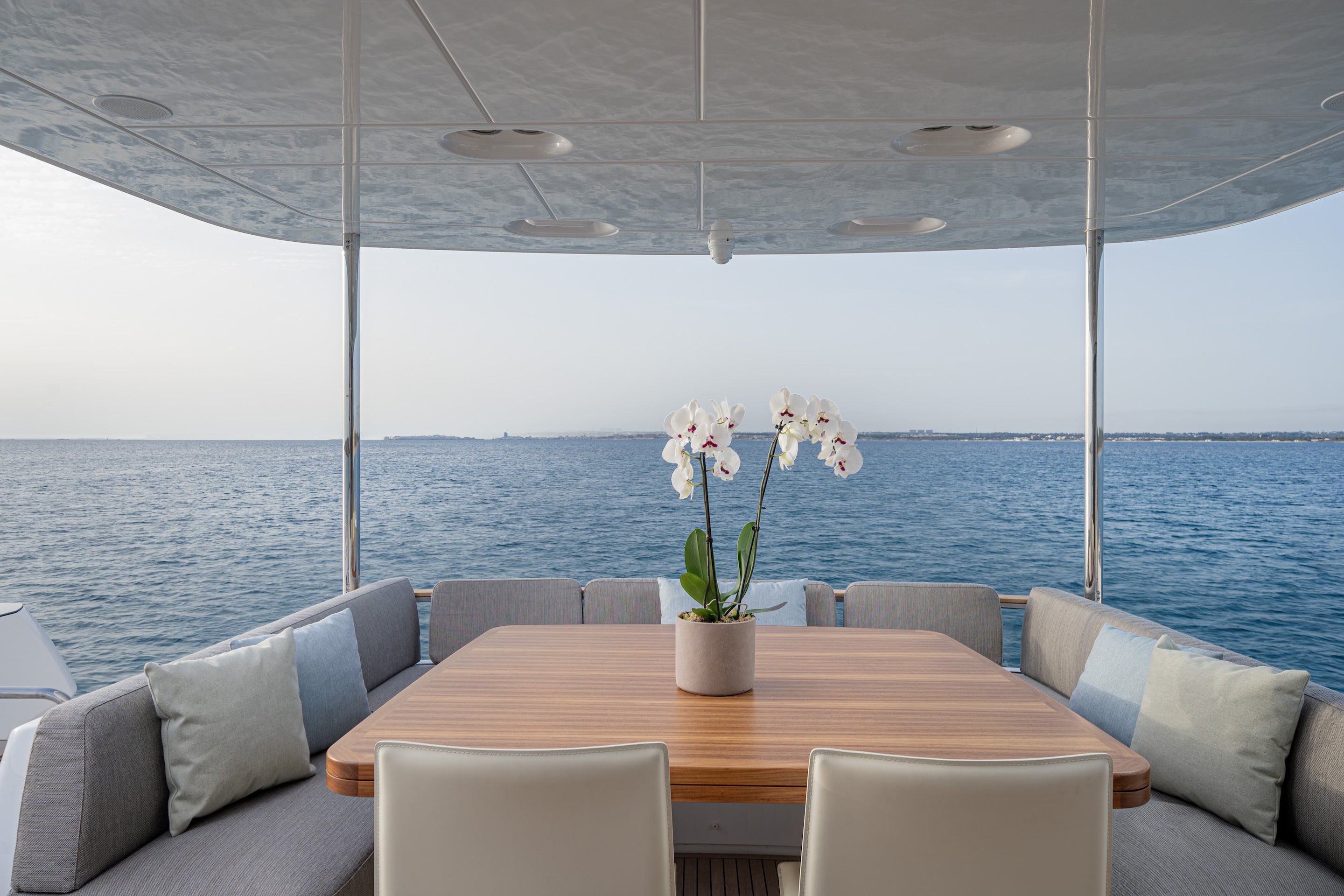 affordable yacht Charter Naples Italy