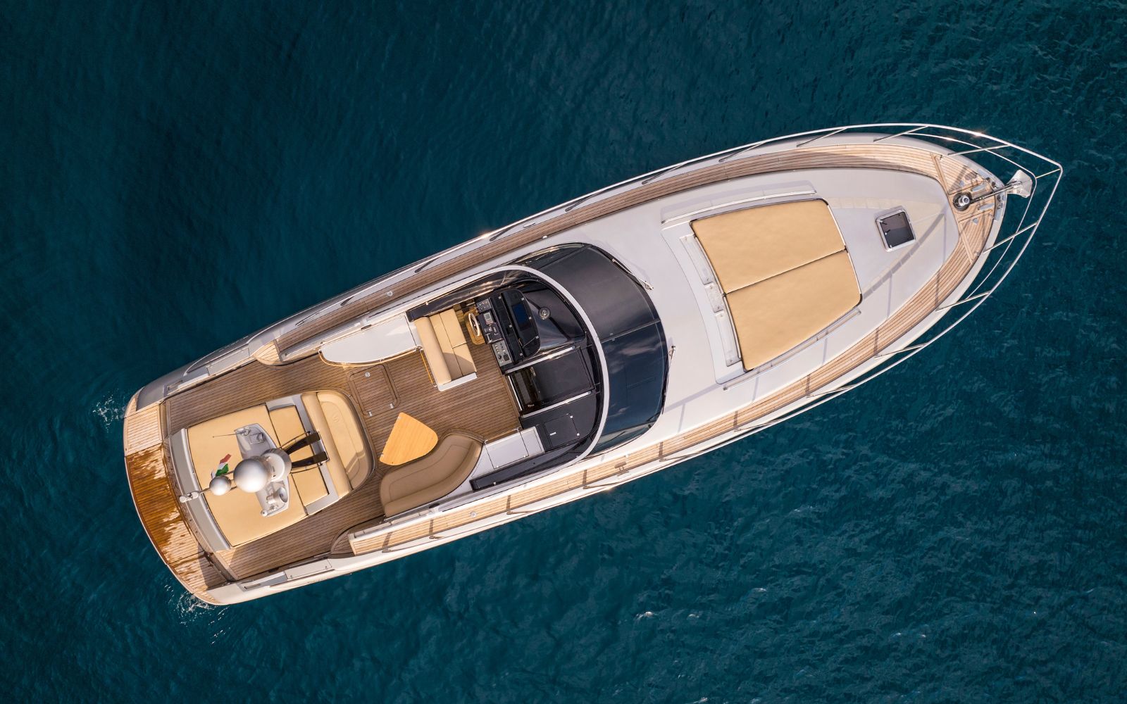 Weekly yacht Charter Naples, Italy