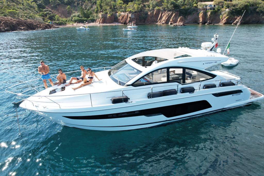 luxury yacht Charter Cannes
