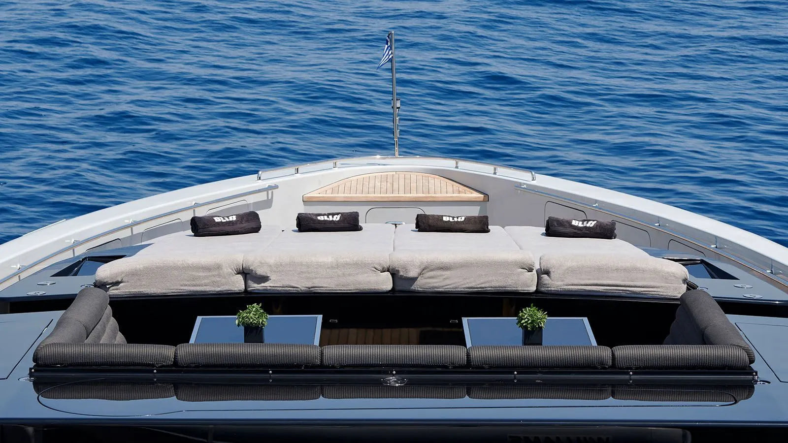 Luxurious yacht charters Monaco