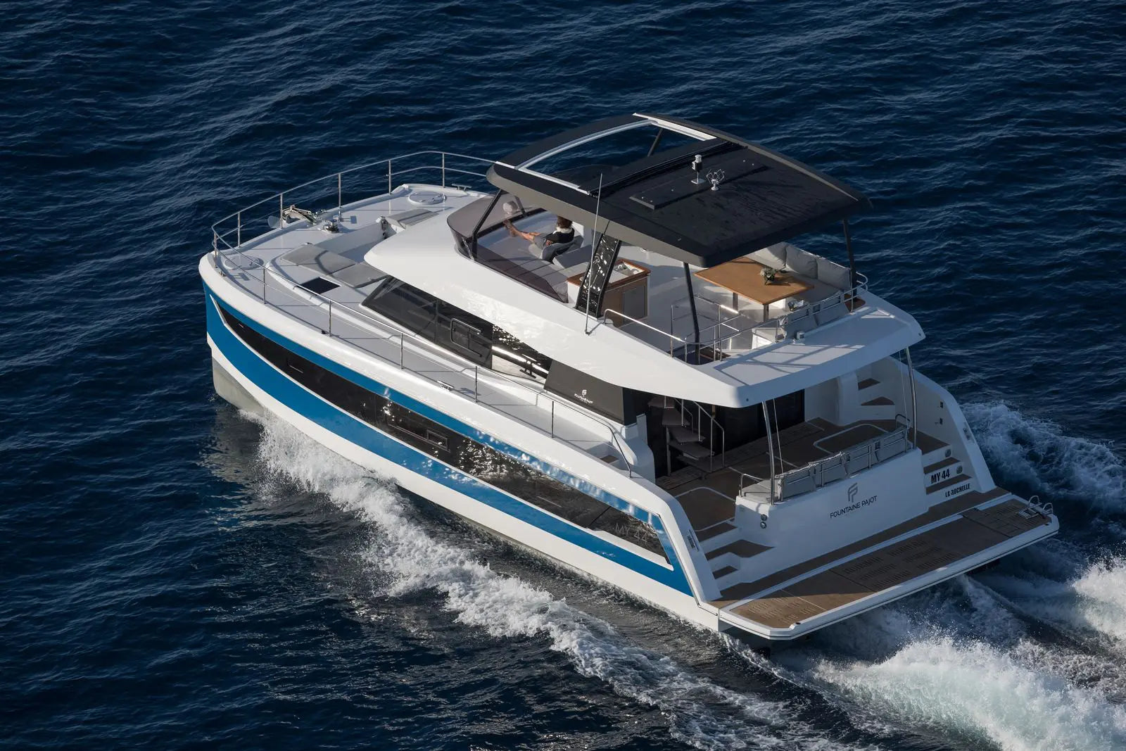 luxury yacht Charter Cannes