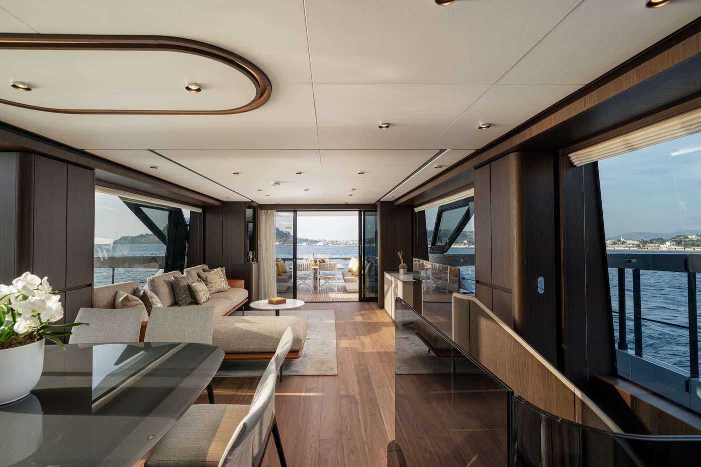 Naples Italy yacht charter cost