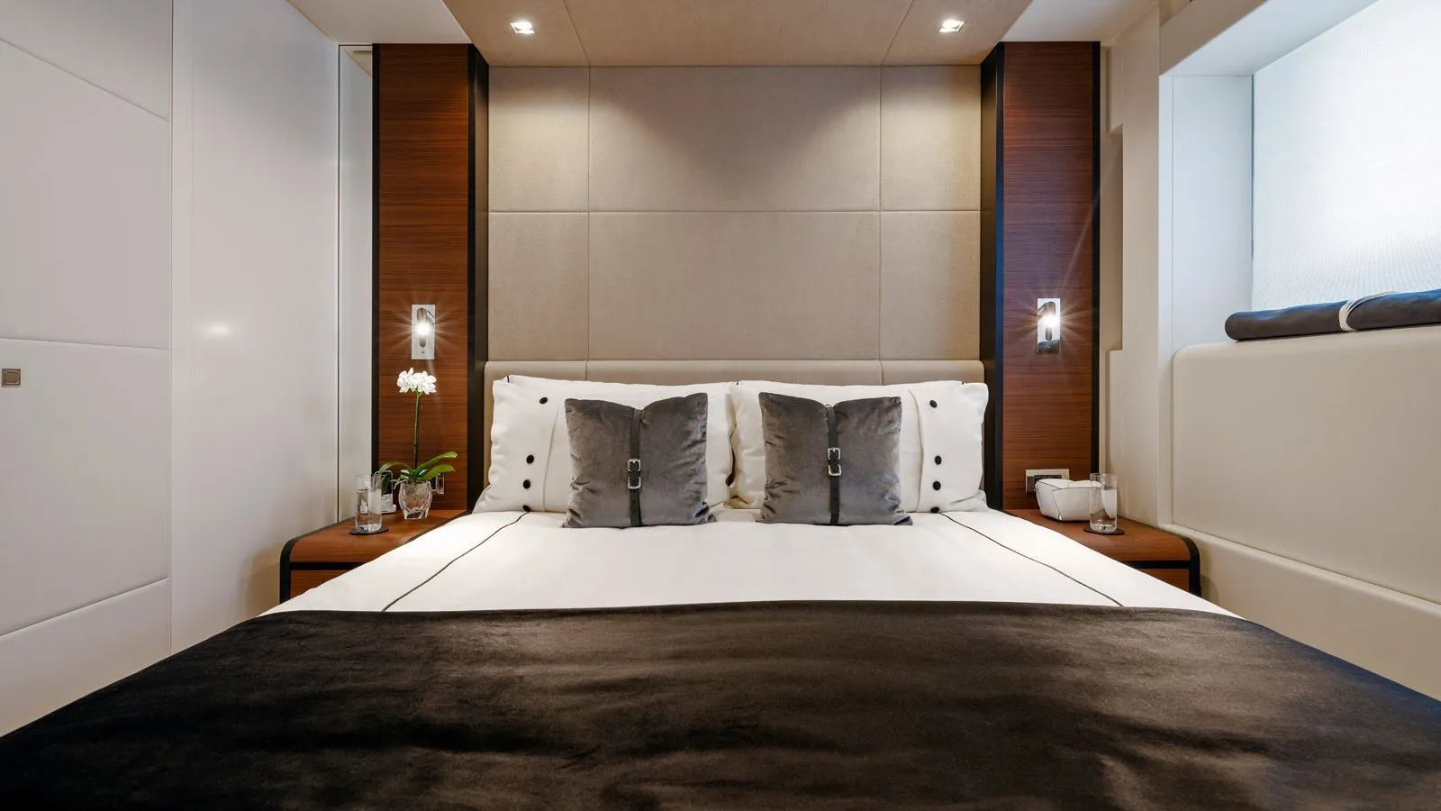 small yacht charter Cannes