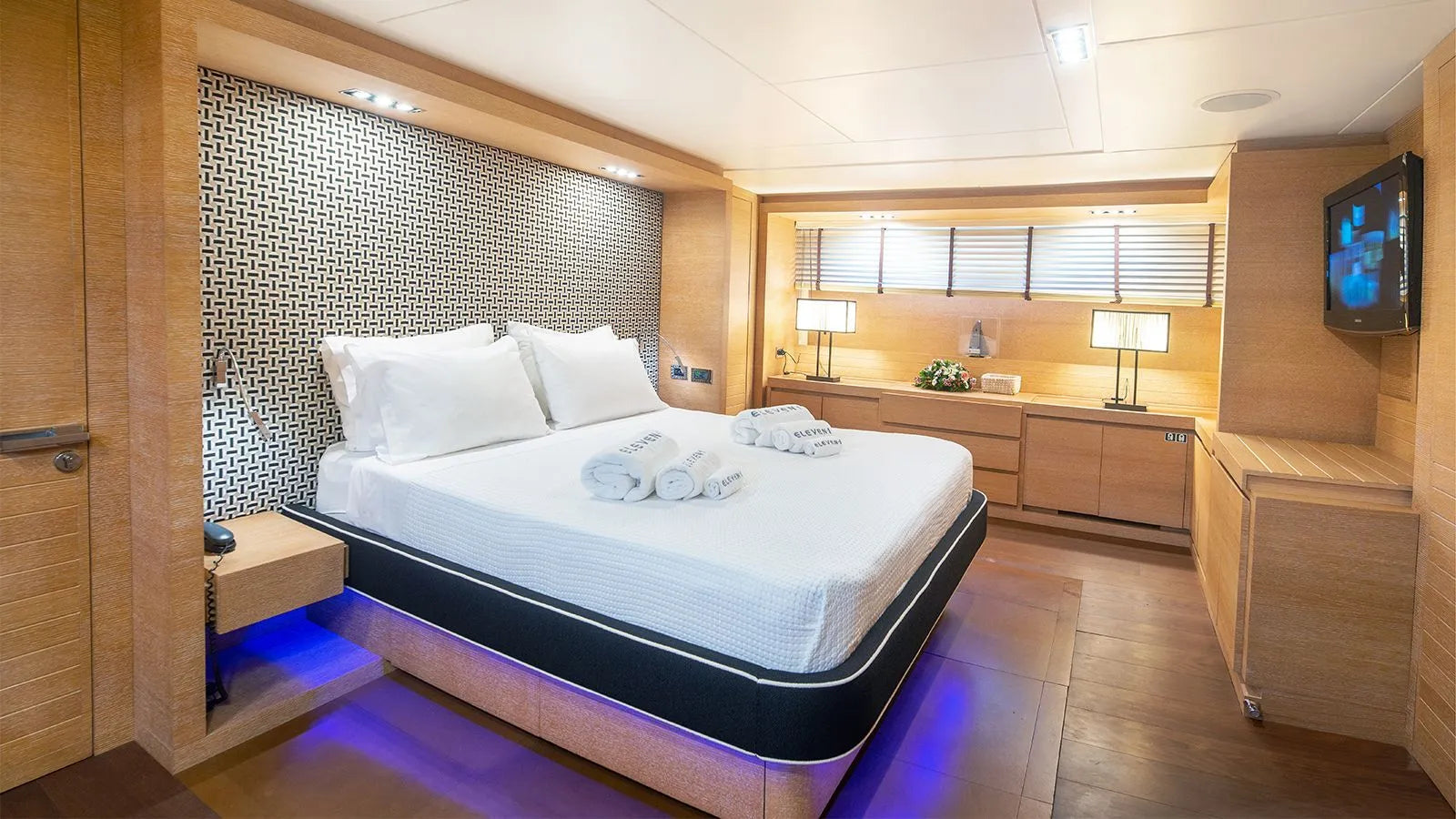 Luxury Yacht for Charter Greece