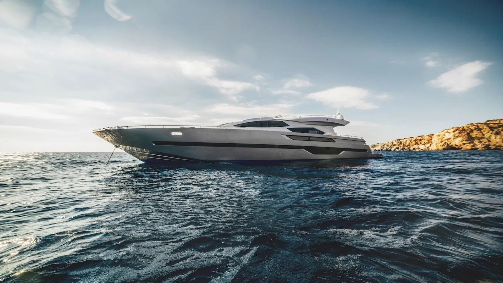 Luxurious Yacht Charter in Greece