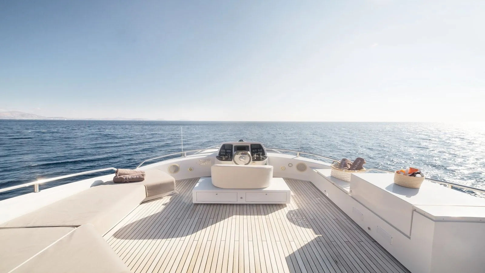 Luxury Yacht Charter Athens