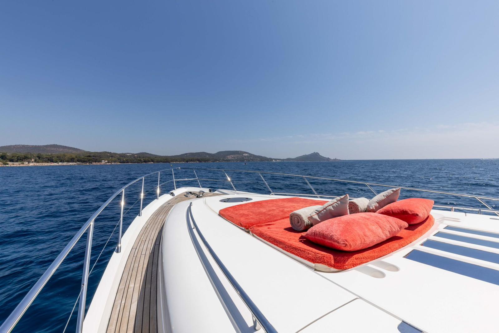 P'tite Bouille yacht charter prices Cannes France