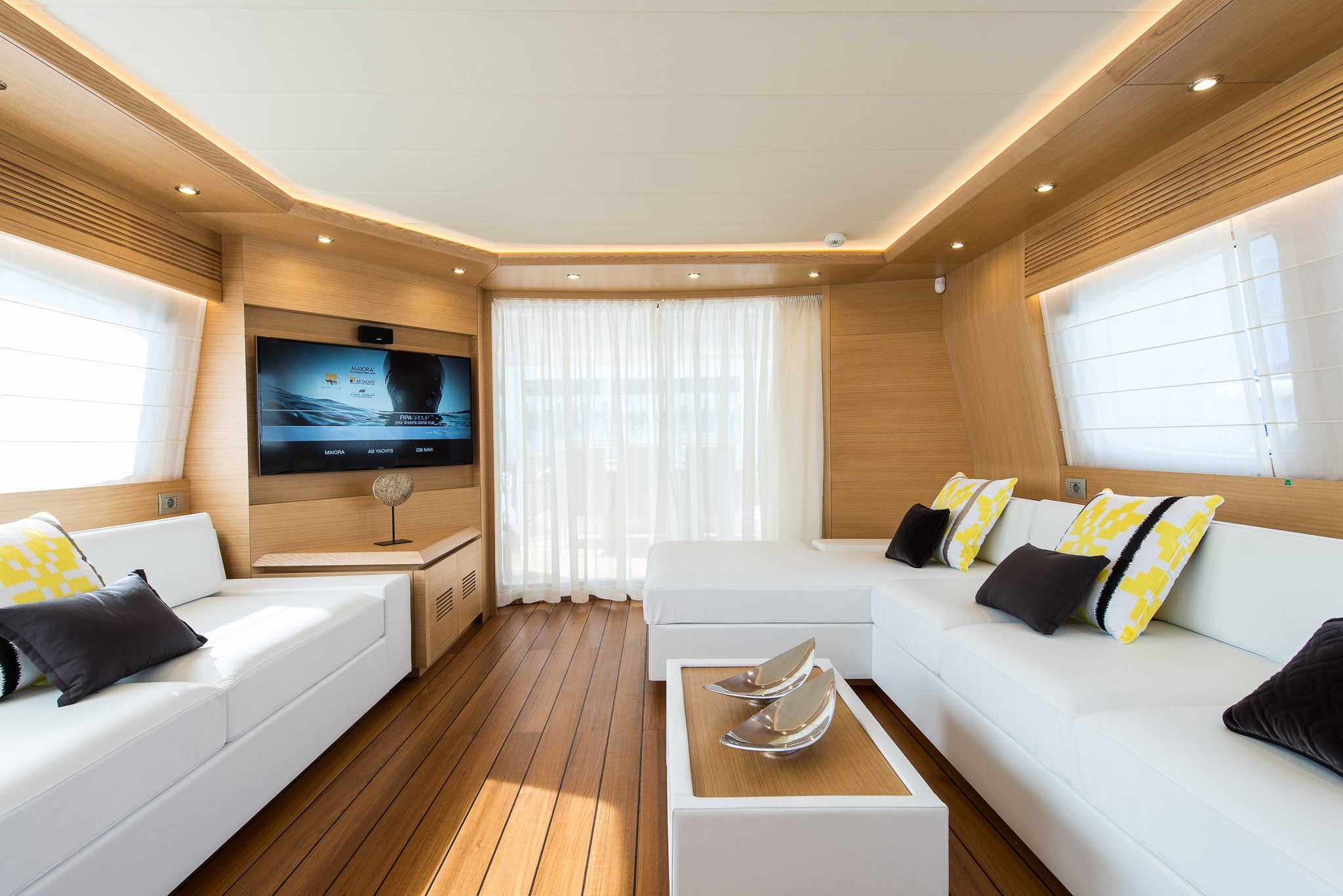 party yacht Charter Monaco