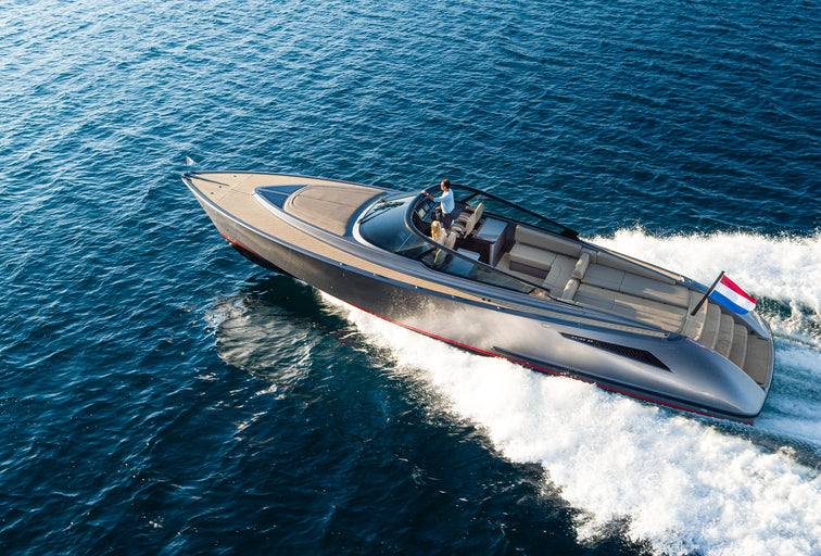 Private Yacht Charter in Saint Tropez