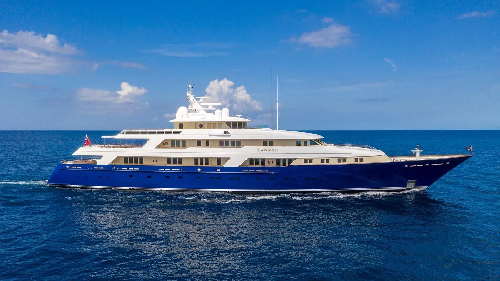 Mega yacht Charter Cannes