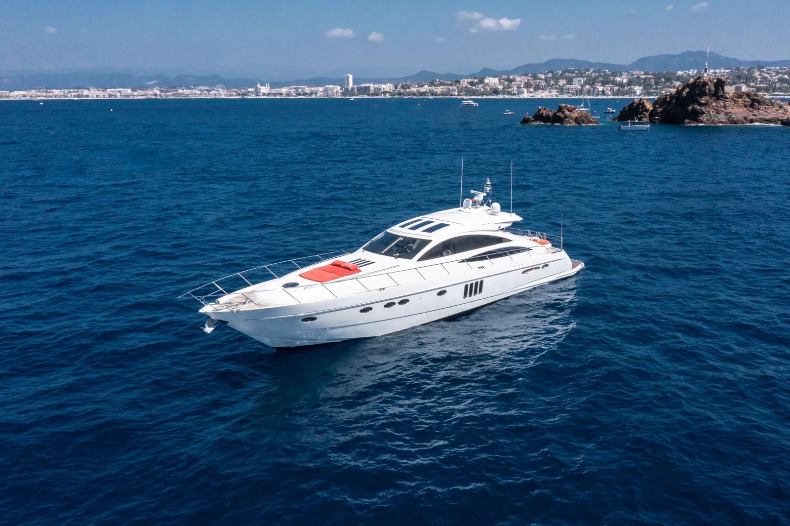 how much are yacht charters in Cannes France